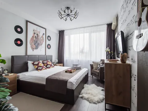 GM Новый Арбат, 10