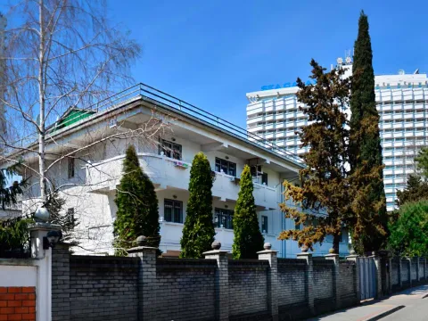 На Гагринской