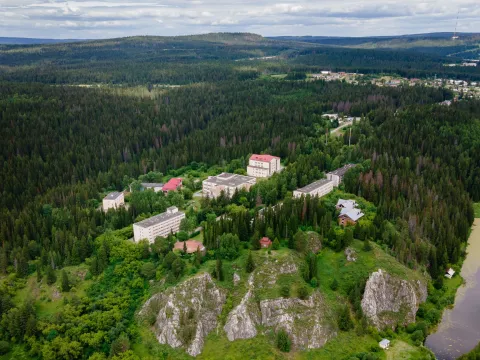 Нижние Серги