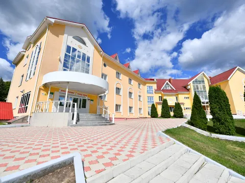 Вишневая поляна