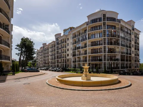 Wolf Apartments Мира 44