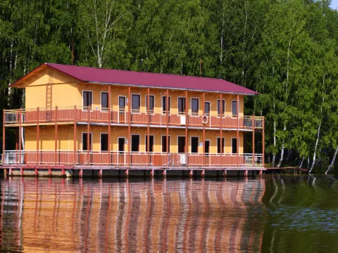 Кантри Хоум