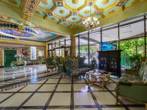 ЖК Корона Deluxe Apartment